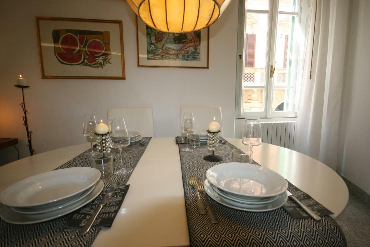 Fontanella Borghese 1Bd Apartment 로마 외부 사진